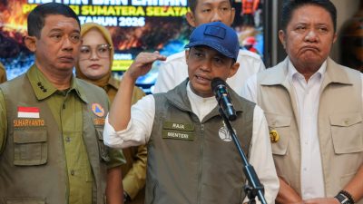 Cegah Titik Baru Karhutla, Menhut Raja Antoni Tutup Sementara 9 Taman Nasional