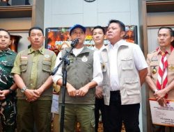 September Battleground Karhutla, Menhut Raja Antoni Maksimalkan OMC-Pasukan Darat