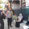 Sambang Kamtibmas, Bhabinkamtibmas Desa Ciwaringin Hadir di Tengah Warga, Perkuat Kewaspadaan dan Kebersihan Lingkungan