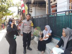 Sambang Kamtibmas, Bhabinkamtibmas Desa Ciwaringin Hadir di Tengah Warga, Perkuat Kewaspadaan dan Kebersihan Lingkungan