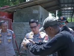Kapolres Cirebon Kota Pimpin Langsung Uji Menembak Personel Satuan Samapta Polres Cirebon Kota