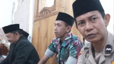 Anggota Polsek Leuwidamar Polres Lebak, Patroli Malam Hari Guna Mencegah Gangguan Kamtibmas