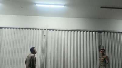 Anggota Polsek Leuwidamar Polres Lebak, Patroli Malam Hari Guna Mencegah Gangguan Kamtibmas.