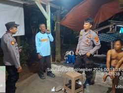Antisipasi Gangguan Kamtibmas Anggota Polsek Maja Polres Lebak Laksanakan Patroli Dialogis Malam Hari Bersama Warga