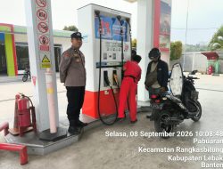 Personel Polsek Rangkasbitung Polres Lebak Patroli Dialogis Ke SPBU,Sampaikan Pesan Kamtibmas