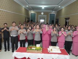 Peringati HUT Polwan ke-78, Polres Cirebon Kota Tegaskan Semangat “One Police Woman Extra Ordinary Impact”