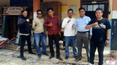 Siapa Beri Izin Jual ? GOW – BANTEN Bawa Polemik Genteng SMP YPP Sobang ke Disdikpora Pandeglang