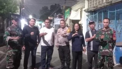 Polsek Matraman dan Koramil 02/Matraman Bersama Patroli jaga Jakarta Khususnya Wilayah Hukum Matraman Jakarta Timur 