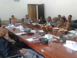 Warga Kertasemaya Kaget Tiba-tiba Mendapati Akta Cerai, Akhirnya Mengadu ke DPRD Komisi II Indramayu