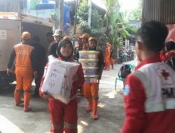 PMI Jakarta Utara Gerak Cepat Bantu Korban Kebakaran Kapuk Muara Penjaringan