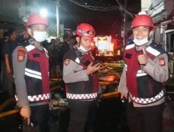 Kebakaran Hanguskan Sekitar 50 Bangunan di Kramat Jakarta Pusat, Polisi Pastikan Tak Ada Korban Jiwa