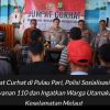 Jumat Curhat di Pulau Pari Polisi Sosialisasikan Layanan 110 dan Ingatkan Warga Utamakan Keselamatan Pada Saat di Laut 