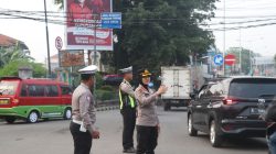 Kapolres Lebak Turun Langsung Atur Lalu Lintas, Wujudkan Pelayanan Humanis kepada Masyarakat