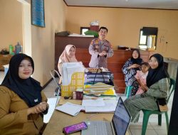 Kapolsek Malingping Polres Lebak Sambangi Prades Dan Masyarakat di Kantor Desa Cilangkahan