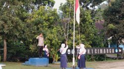 Kapolsek Cimarga Polres Lebak Jadi Pembina Upacara Di SMPN 1 Cimarga