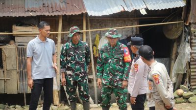 Kegiatan dengan Apel Pagi, Satgas TMMD ke-130 Bersiap Renovasi Rumah Tidak Layak Huni di Citorek Barat