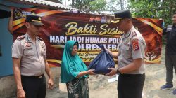 Sambut Hari Jadi Humas Polri ke-75, Seksi Humas Polres Lebak Gelar Bakti Sosial Bagikan Paket Sembako