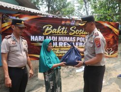 Sambut Hari Jadi Humas Polri ke-75, Seksi Humas Polres Lebak Gelar Bakti Sosial Bagikan Paket Sembako