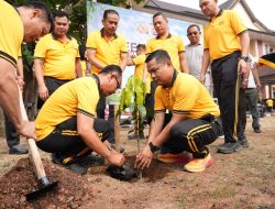Green Policing Polda Banten dan Jajaran Tanam 1.000 Pohon