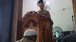 Kapolres Pelabuhan Tanjung Priok Jadi Khotib dan Imam Shalat Jumat, Ajak Jamaah Perkuat Rasa Syukur dan Qanaah