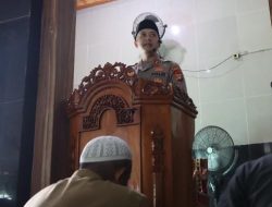 Kapolres Pelabuhan Tanjung Priok Jadi Khotib dan Imam Shalat Jumat, Ajak Jamaah Perkuat Rasa Syukur dan Qanaah