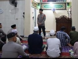 Kapolres Pelabuhan Tanjung Priok Pimpin Salat Subuh Berjamaah di Muara Angke, Ajak Masyarakat Jaga Kerukunan dan Kamtibmas