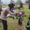 Dukung Program Quick Wins Kapolri, Kapolres Lebak Laksanakan Green Policing Penanaman Pohon di Muncang