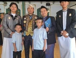 KETUA MWC NU MAKASAR, Menerima Penghargaan Internasional