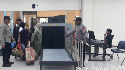 Polres Pelabuhan Tanjung Priok Laksanakan Pelayanan dan Pengamanan Embarkasi KM Labobar, 1.313 Penumpang Menuju Surabaya