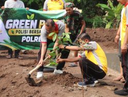 Dukung Program Quick Wins Kapolri, Polres Lebak Gelar Green Policing dengan Penanaman Pohon di Rangkasbitung